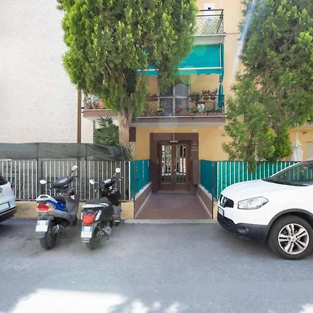 Appartement Anne Loren Al Mare Alassio